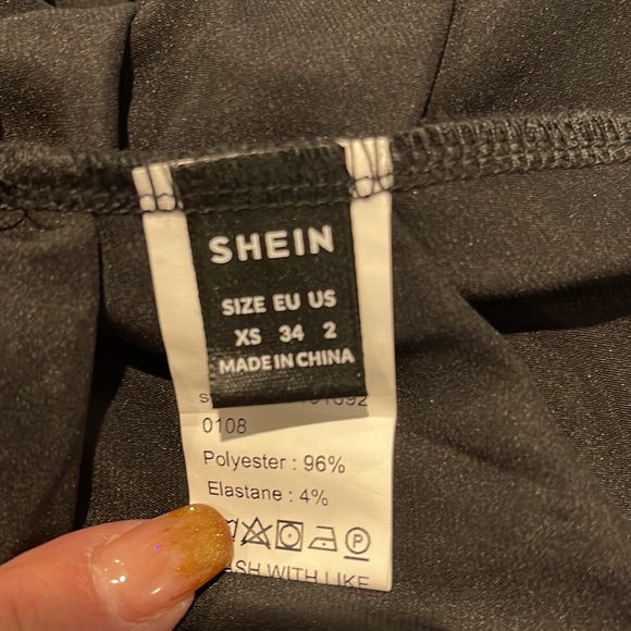 Little Black Dress - Picture 5 of 6